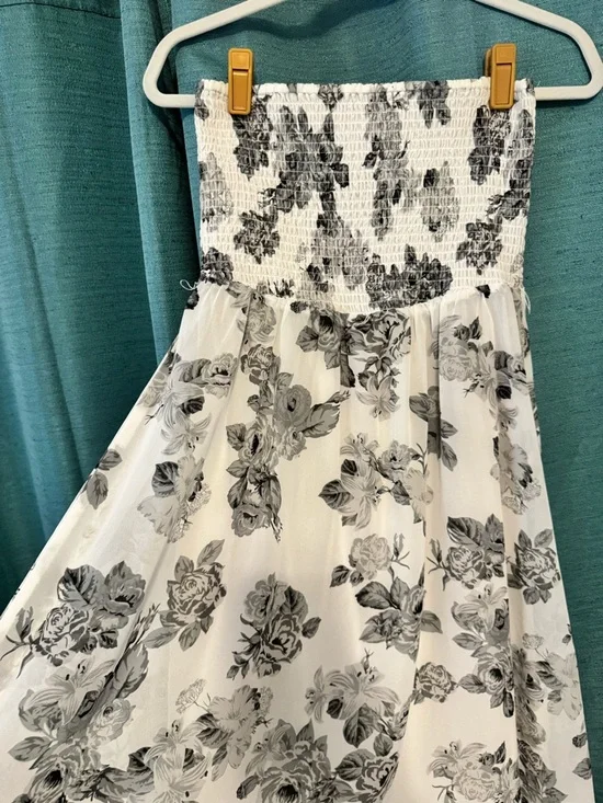 Guess Black and White Floral High-Low Strapless Dress - Picture 1 of 8